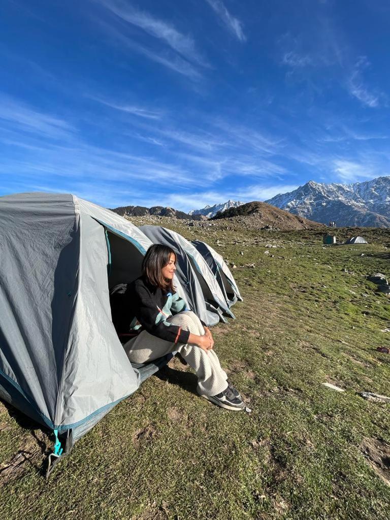 Triund Trek Hotel Dharamshala Bagian luar foto